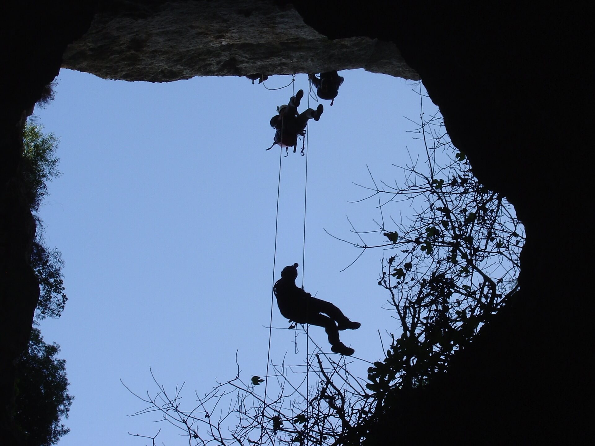 Barlangászat, kötéltechnika